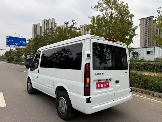 JMC Fushun — Фото автомобиля 8