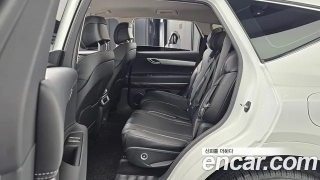 Genesis GV80 2.5T Бензин AWD — Фото автомобиля 11