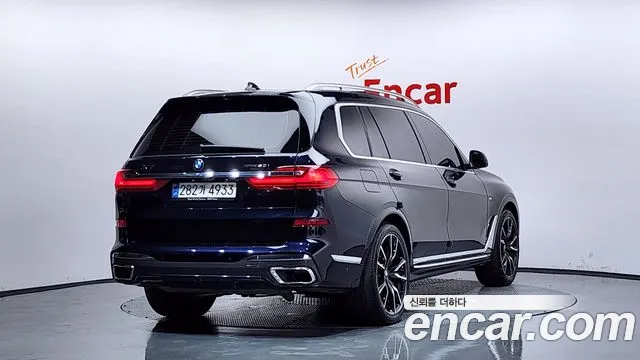 BMW X7 G07 — Фото автомобиля 2