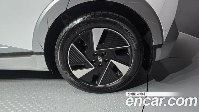 Hyundai Ioniq 5 — Фото автомобиля 6
