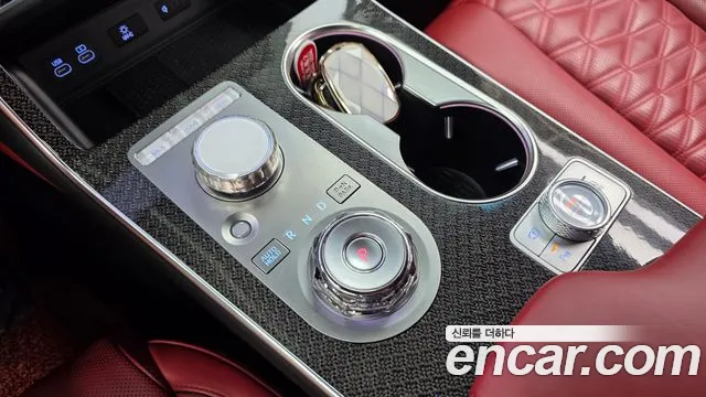 Genesis GV80 — Фото автомобиля 7