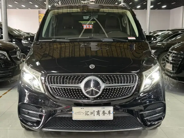 Mercedes-Benz V-Class — Фото автомобиля 16