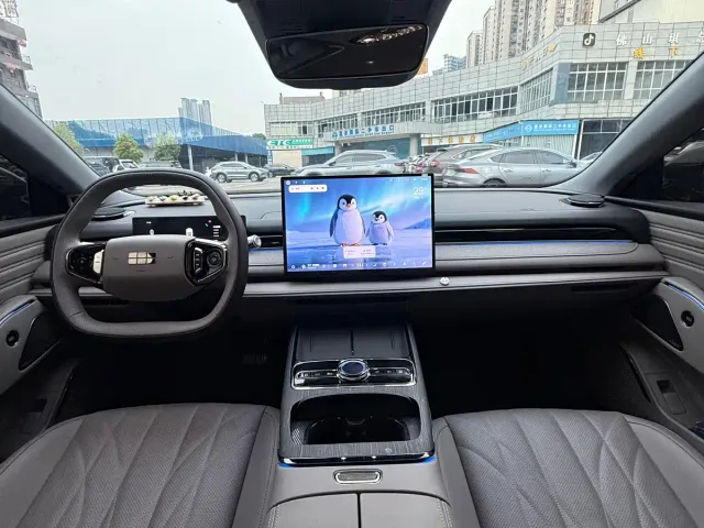 Geely Galaxy Galaxy Xingyao 8 — Фото автомобиля 11