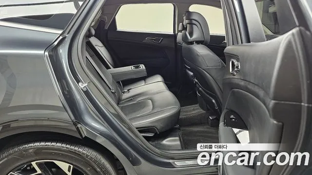 Kia Sportage Sportage 5-е поколение Бензин 1.6 турбо 2WD — Фото автомобиля 11