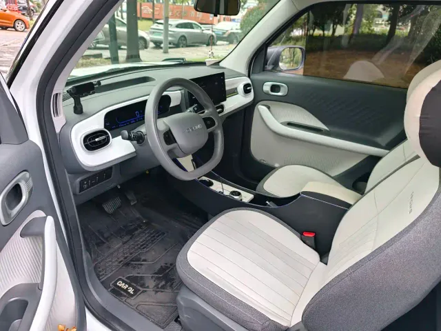 Geely Panda — Фото автомобиля 9