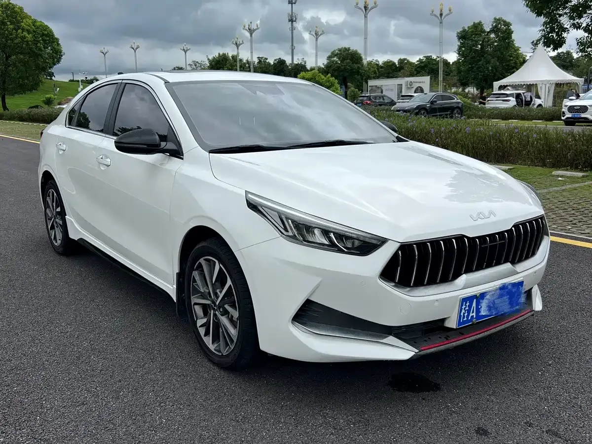 Kia Kia K3 2021 1.4T DCT GT-Line Smart Drive Sport Edition — Фото автомобиля 2
