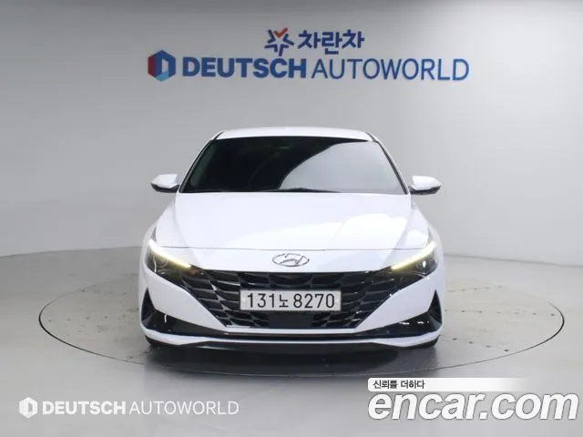 Hyundai Avante CN7 — Фото автомобиля 2