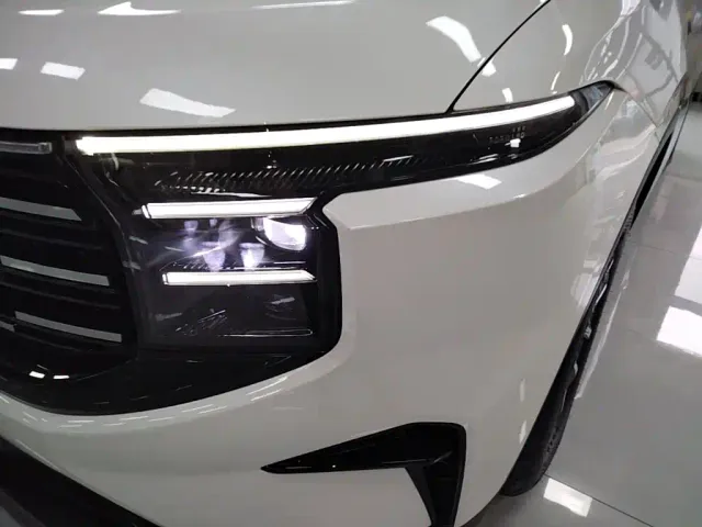 Ford Edge — Фото автомобиля 23