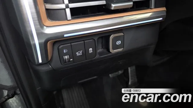 Hyundai Santafe Santa Fe (MX5) Бензин 2.5T 4WD — Фото автомобиля 20