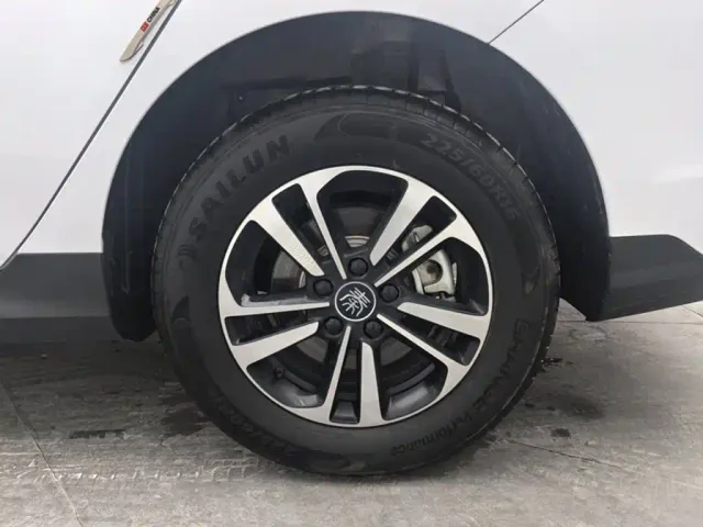 BYD Qin PLUS — Фото автомобиля 11