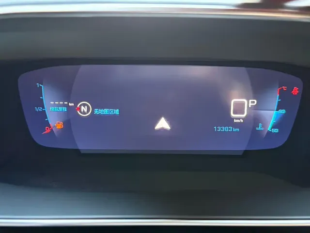 Peugeot 2008 — Фото автомобиля 12