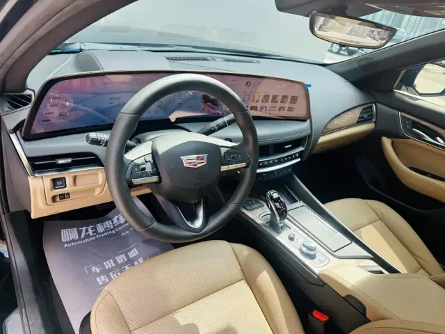 Cadillac CT5 — Фото автомобиля 9