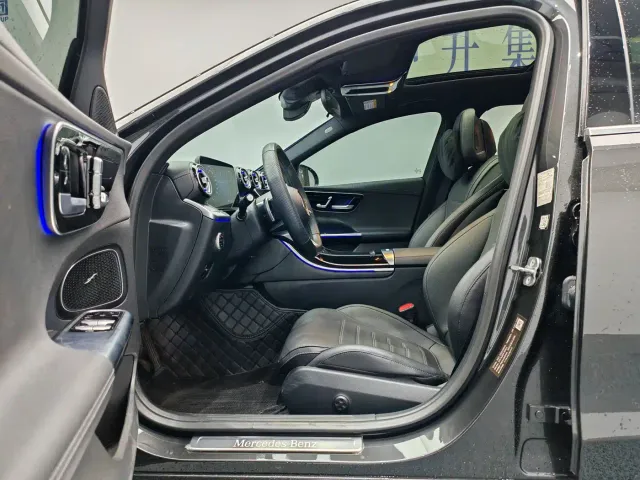 Mercedes-Benz C-Class — Фото автомобиля 11