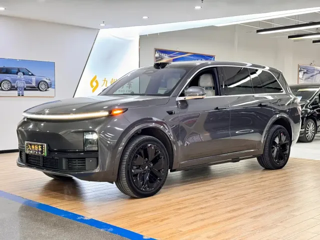 Фотография автомобиля — Li Auto L9