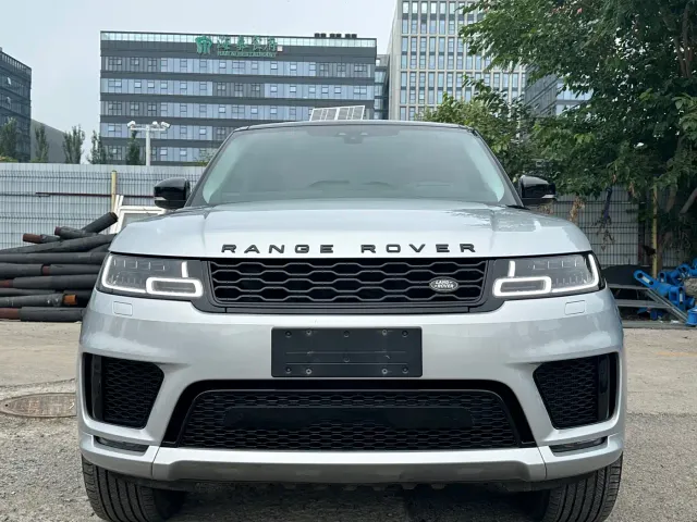 Land Rover Range Rover Sport — Фото автомобиля 2