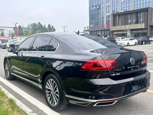 Volkswagen Magotan — Фото автомобиля 15