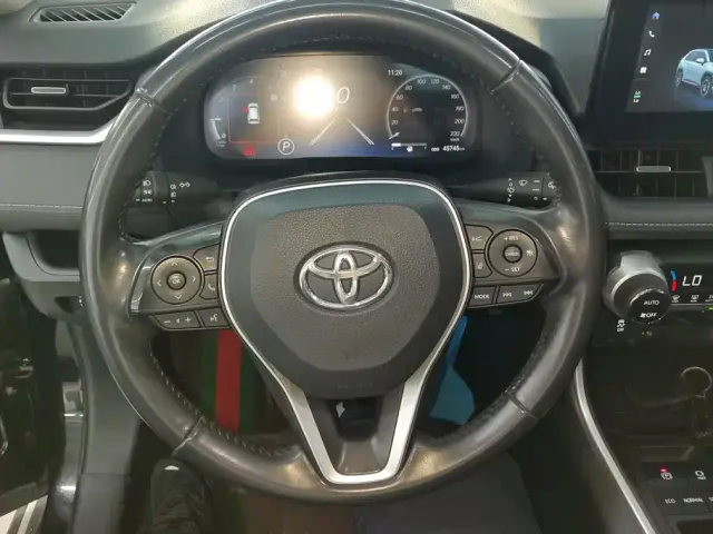 Toyota Wildlander — Фото автомобиля 15