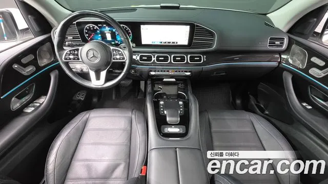 Mercedes-Benz GLE-Class — Фото автомобиля 10