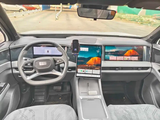 Geely Galaxy L7 — Фото автомобиля 9