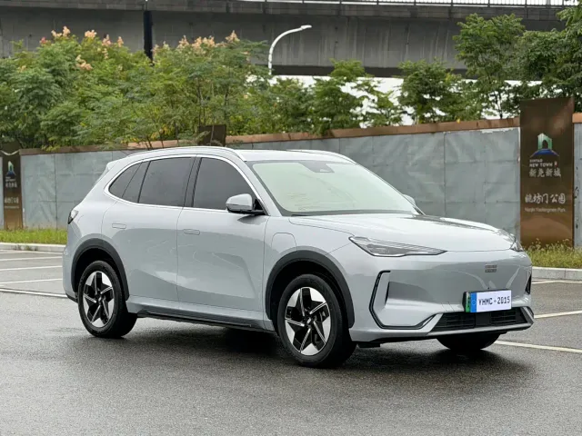 Geely Galaxy E5 — Фото автомобиля 3