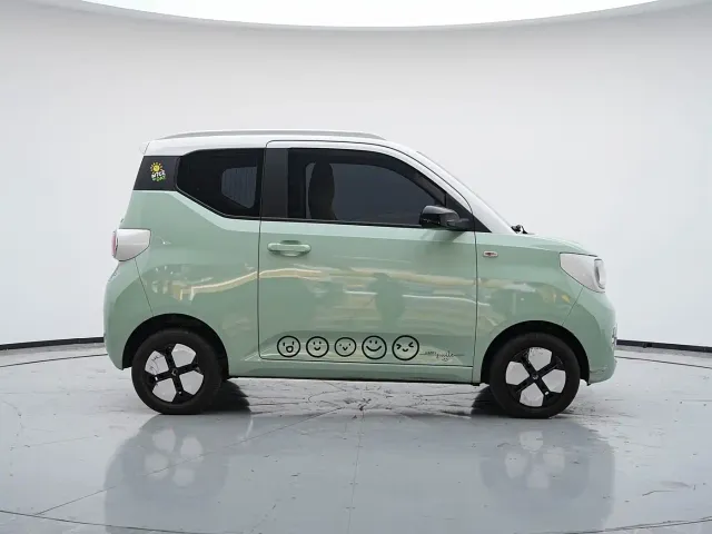 Wuling Hongguang Mini EV — Фото автомобиля 5