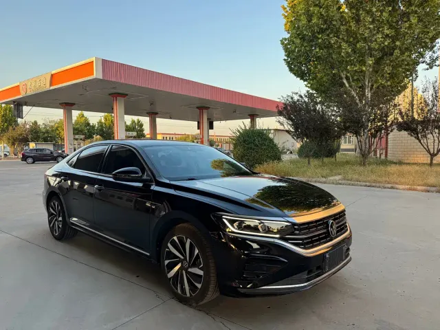 Volkswagen Passat — Фото автомобиля 6