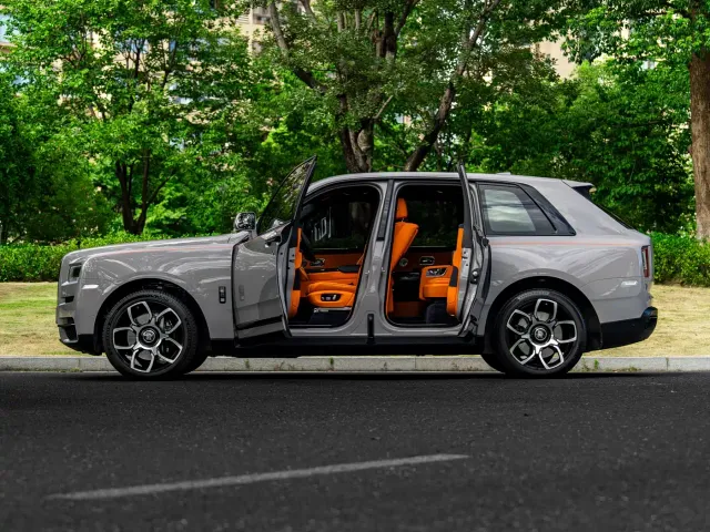 Rolls-Royce Cullinan — Фото автомобиля 5