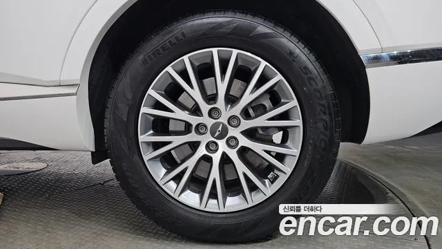 Genesis GV80 — Фото автомобиля 6