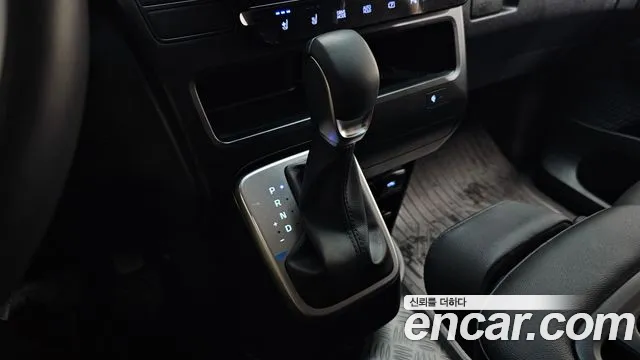 Hyundai Staria Staria — Фото автомобиля 8