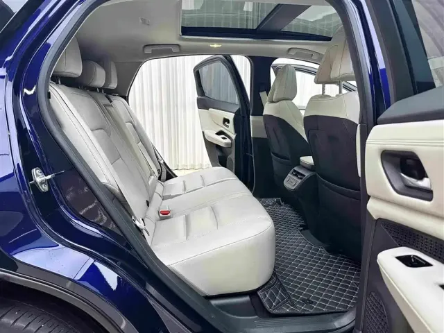 Nissan Ariya — Фото автомобиля 12