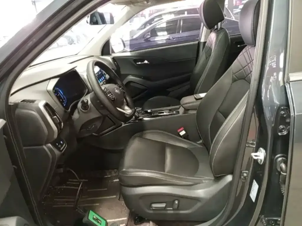 Hyundai Beijing Hyundai ix35 2021 2.0L Automatic 2WD GLS Leading Edition — Фото автомобиля 10