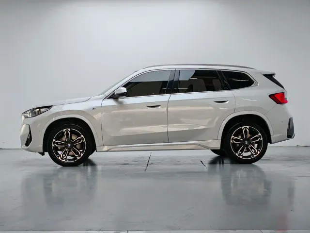 BMW X1 — Фото автомобиля 4