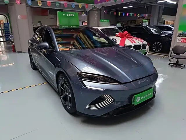 BYD Seal — Фото автомобиля 3