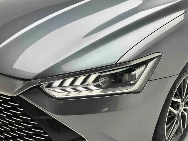 BYD Qin PLUS — Фото автомобиля 20