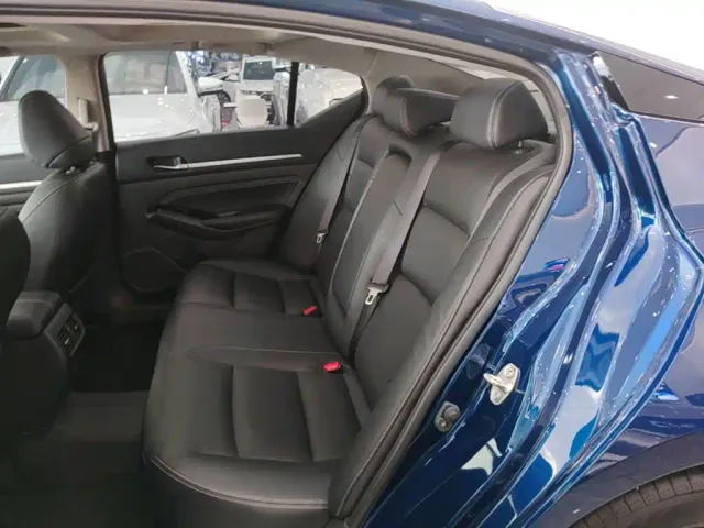 Nissan Teana — Фото автомобиля 16