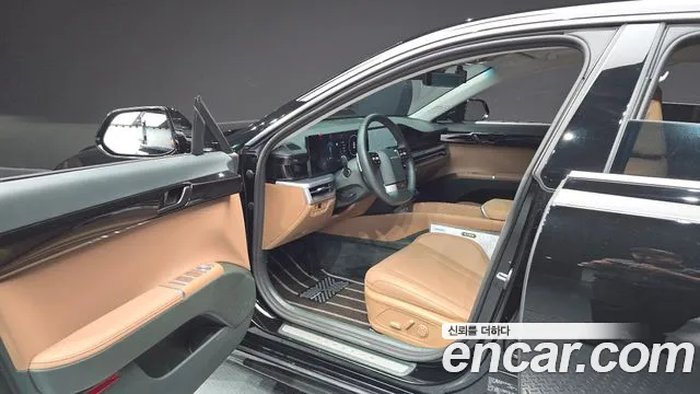 Hyundai Grandeur GN7 — Фото автомобиля 15