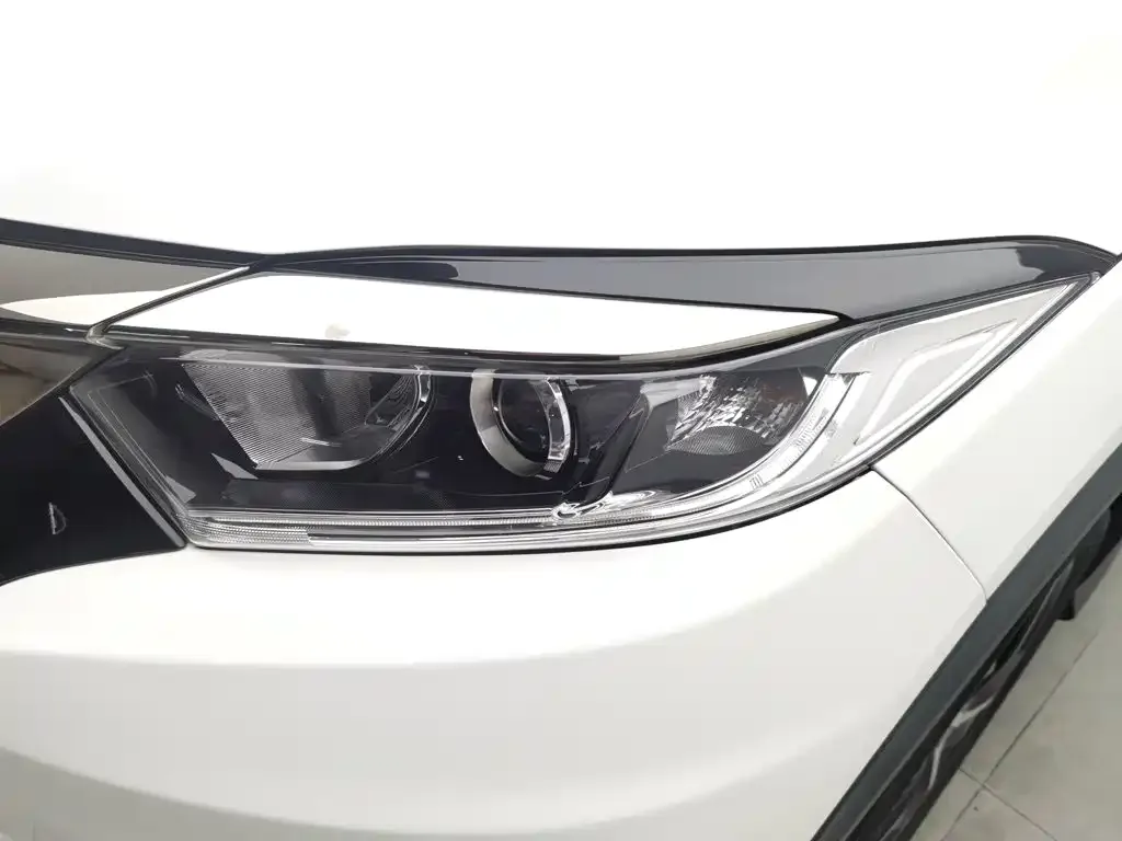 Honda Vezel 2020 1.5L CVT Pioneer — Фото автомобиля 7