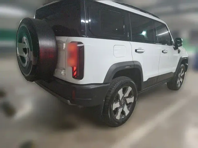 BAIC BJ40 — Фото автомобиля 4