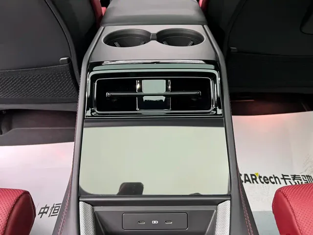 Porsche Panamera 2026 Panamera Executive Long Wheelbase 2.9T — Фото автомобиля 12
