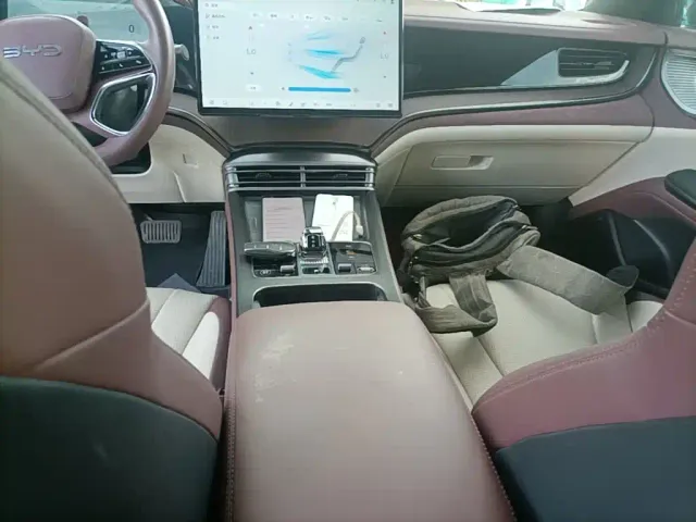 BYD Seal — Фото автомобиля 13