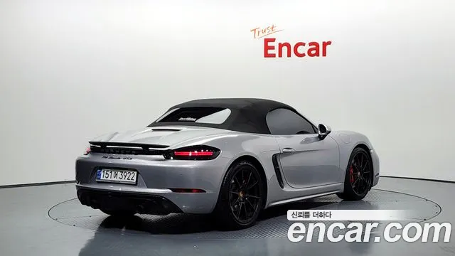 Porsche 718 — Фото автомобиля 20