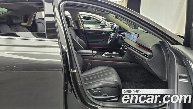 Genesis G80 Бензин 2.5 турбо AWD — Фото автомобиля 24