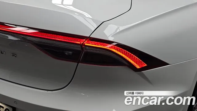 Hyundai Grandeur Grandeur (New) — Фото автомобиля 8