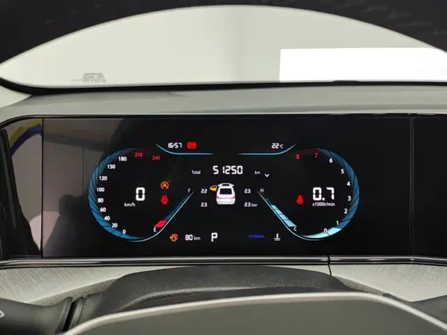 Changan Eado — Фото автомобиля 14