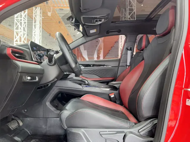 Geely Binyue — Фото автомобиля 7