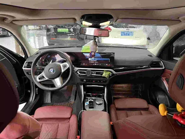 BMW i3 — Фото автомобиля 5