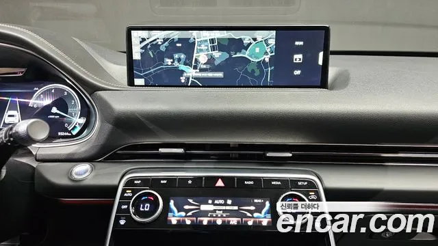 Genesis GV80 — Фото автомобиля 14