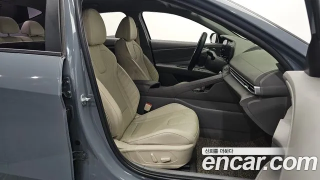 Hyundai Avante — Фото автомобиля 15