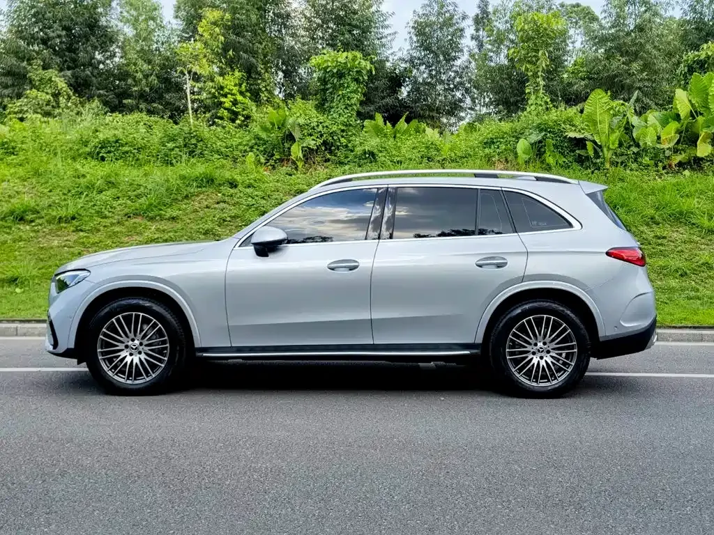 Mercedes-Benz Mercedes-Benz GLC 2025 GLC 300 L 4MATIC Dynamic 5-seater — Фото автомобиля 4