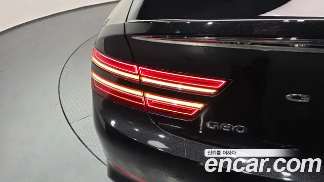 Genesis G80 Бензин 2.5 турбо AWD — Фото автомобиля 20